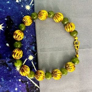💛💚 Antique Gold & Green Bracelet 💚💛